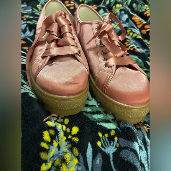 Topshop Pink Satin Lace-Up Platform Sneakers Lug Sole - Picture 4 of 8